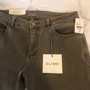 DL1961 Nick slim fit jeans 32 x 36. NWT Green/gray